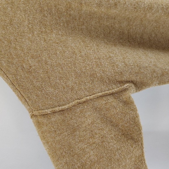 Vince Camuto Tan Pullover Sweater Size Large Relaxed Fit Long Sleeve Middle Seam - Picture 5 of 7